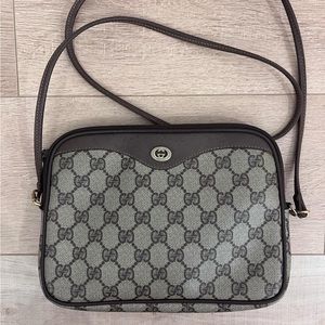 GUCCI Crossbody
